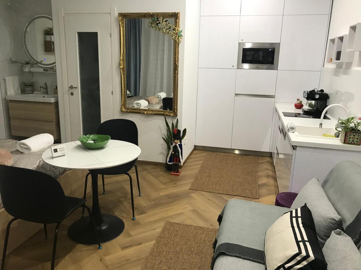 Greatforest Rosehill 2 Apartman -Bmw- 德布勒森 外观 照片