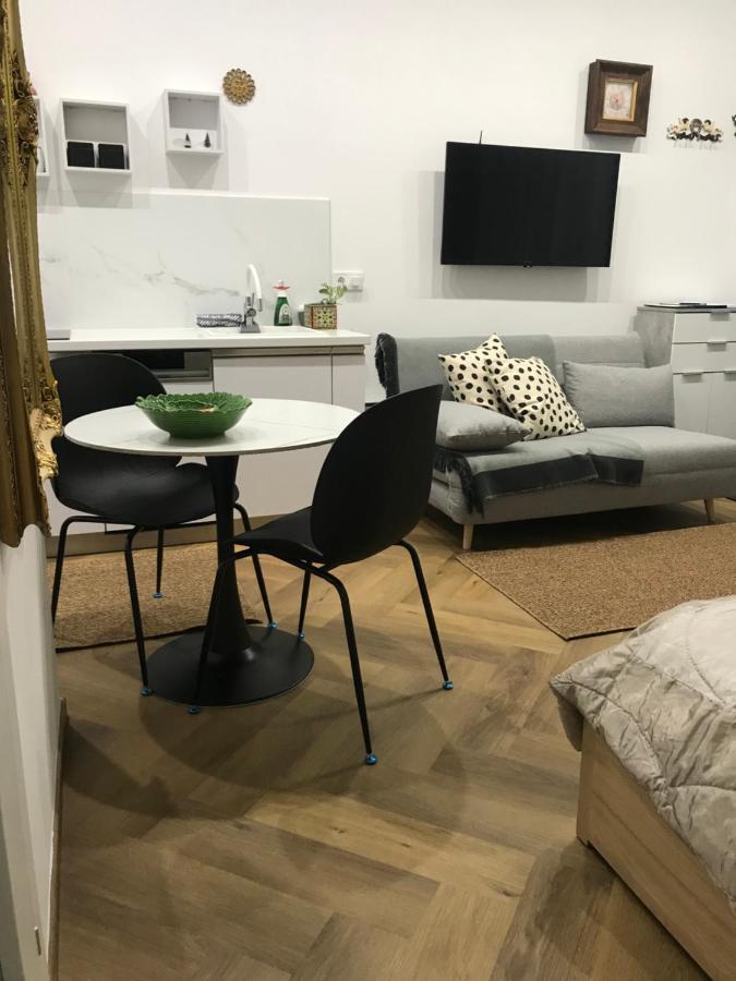 Greatforest Rosehill 2 Apartman -Bmw- 德布勒森 外观 照片